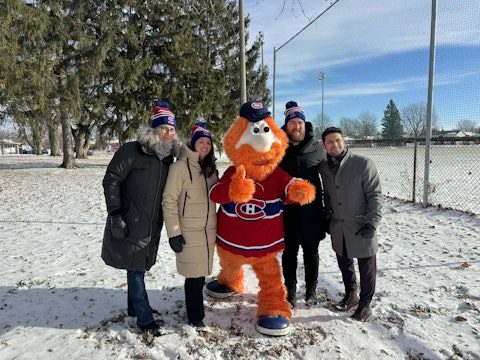 COMM 2025 annonce patinoire bbb