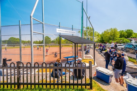 COMM 2023 CR Deny Cardinal Terrain Denis Mc Sween Parc Charpentier Baseball 1