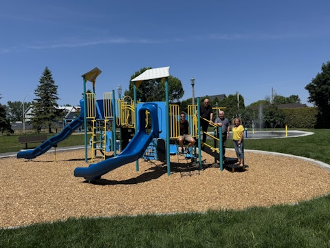 COMM 2025 Parc Jeanne Mance 1