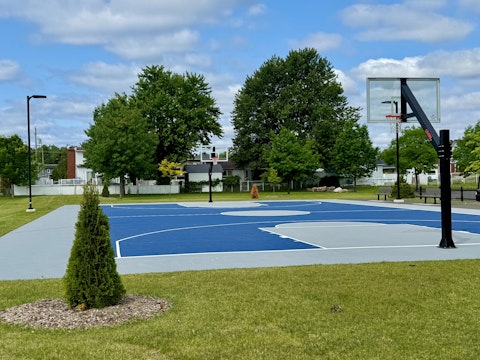COMM 2025 Parc Marquette Terrain basketball