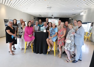 COMM 2025 Signature livre or 150e 2