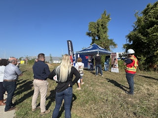 COMM 2025 pelletee de terre unitaines terrain 60 Copie