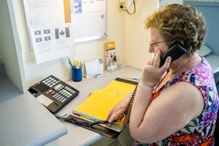 SRC 2017 Cr Deny Cardinal Centre action benevole aines et association telephone 9