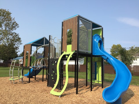 SRC 2020 Parc Tournesol modules de jeux